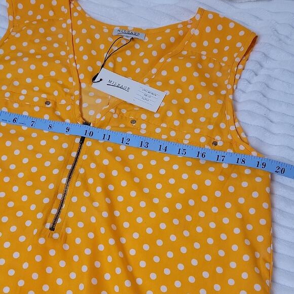 NWT MILEAGE Sleeveless Yellow Polka Dot Top Size 1X Plus Size Flowy Classic - Picture 6 of 9